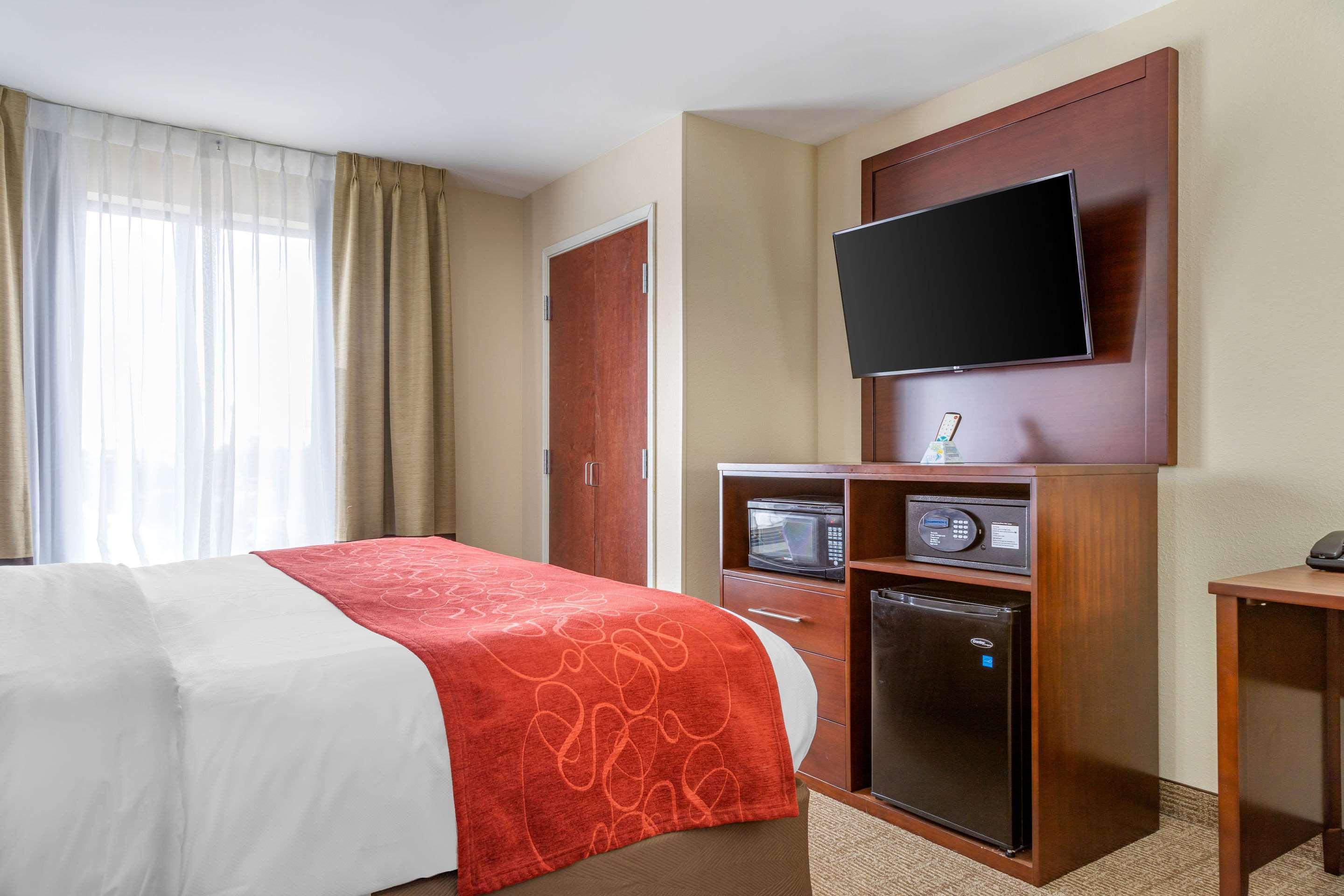 Comfort Suites Savannah Gateway I-95 Georgetown Exterior foto